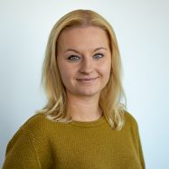 Arntzen, Lisa